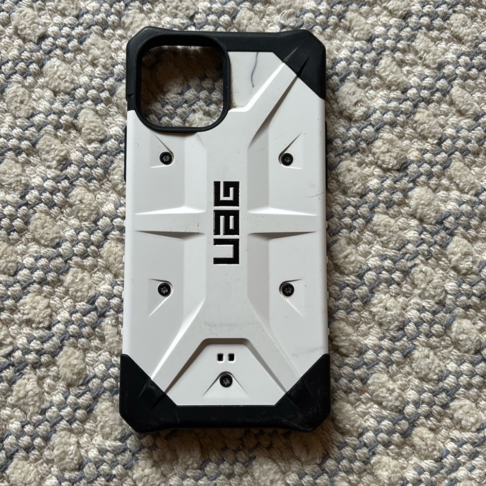 UAG phone case (white) for IPhone